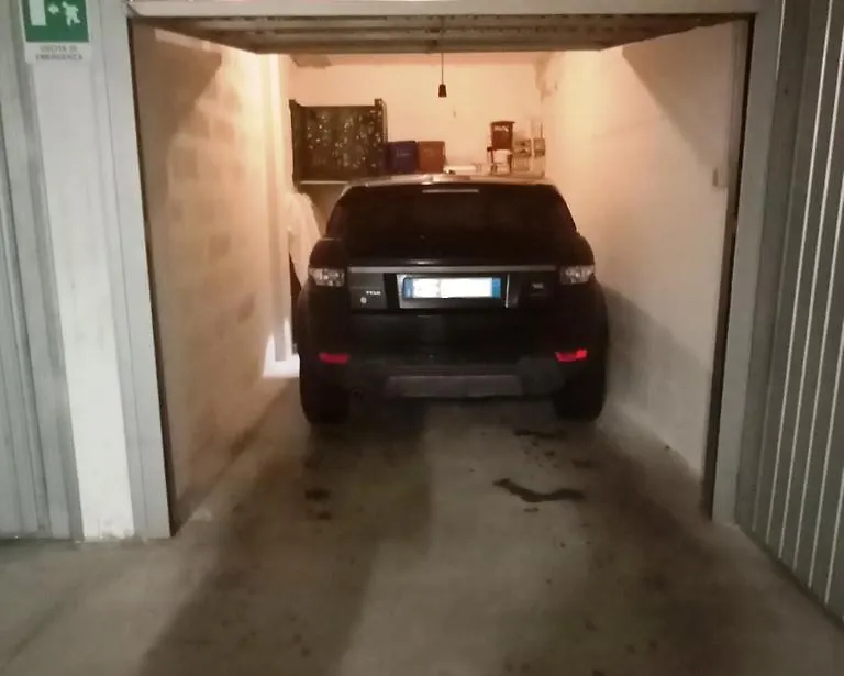 Apartment La Verbena A Fianco Del Vittoriale, Vista Piscina, 10 Minuti A Piedi Dal Lungo Lago Gardone Riviera